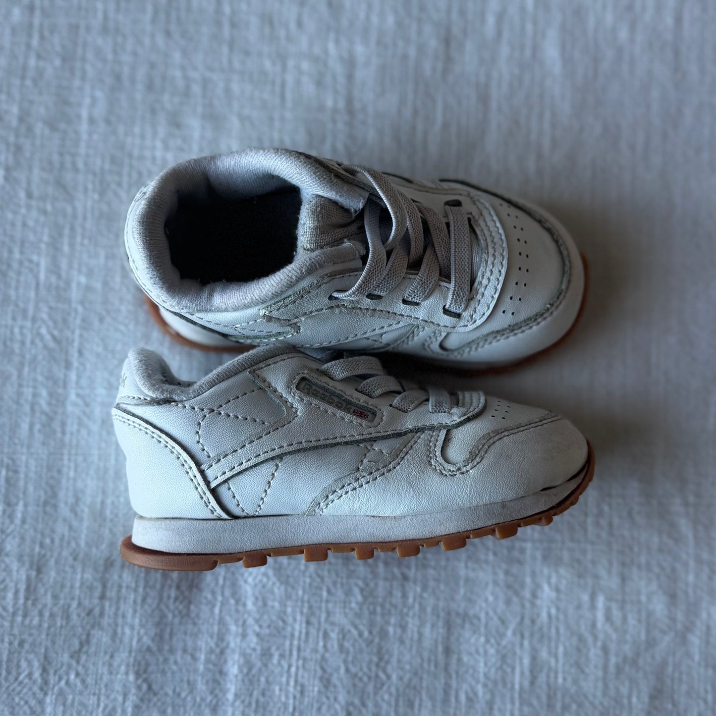 Size 5.5C White Reeboks